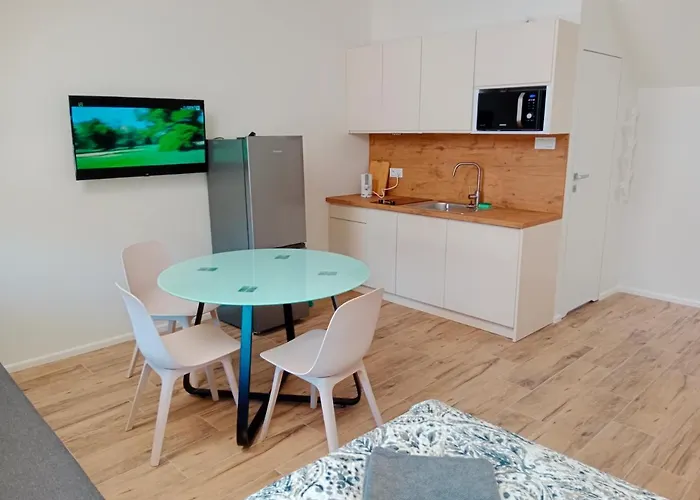 Elblaska 20a Aparthotel 3*